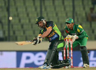 Shahid Afridi clubbed seven sixes during a 25-ball 59 to seal Pakistan's place in the Asia Cup final with a three-wicket win against Bangladesh in Mirpur &copy; AFP