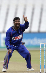 Muttiah Muralitharan and his team-mates gave Asia XI a great chance but rain abandoned the third Afro-Asian ODI at Durban &copy; AFP