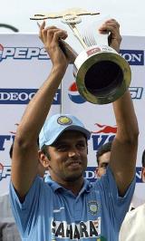 Rahul Dravid holds the trophy aloft after India's comprehensive 5-1 series win &copy; Getty Images