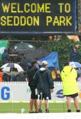 New Zealand and Sri Lanka drew the ODI series 2-2 after the 5th ODI at Hamilton was washed out &copy; AFP