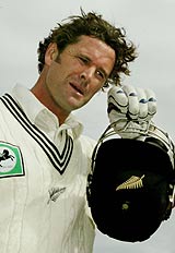 Chris Cairns walks back after being dismissed in possibly his last Test innings &copy; AFP