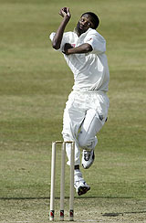 Monde Zondeki: career-best figures of 6 for 39 &copy; Getty Images
